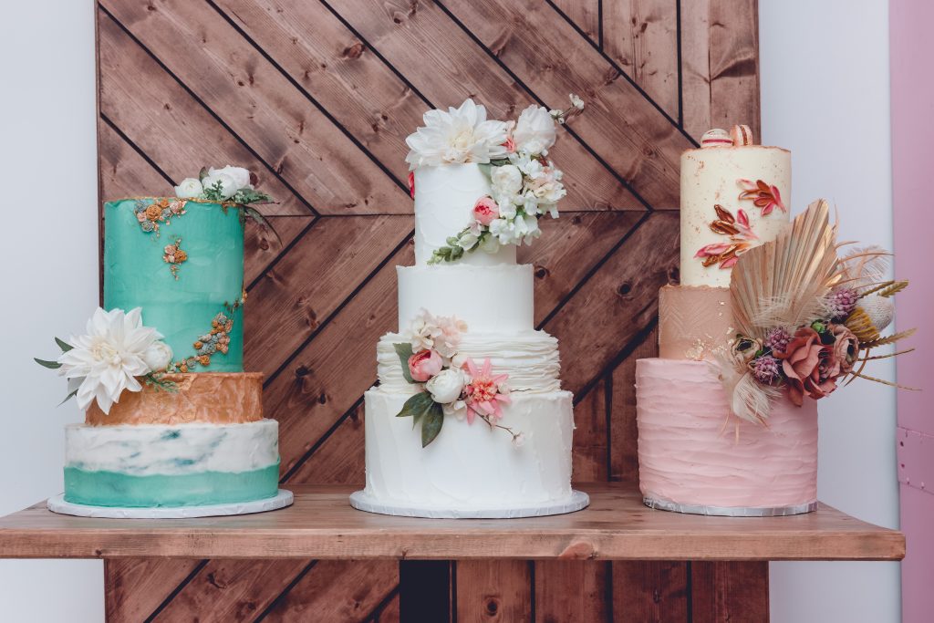 wedding cakes, bake and bloom