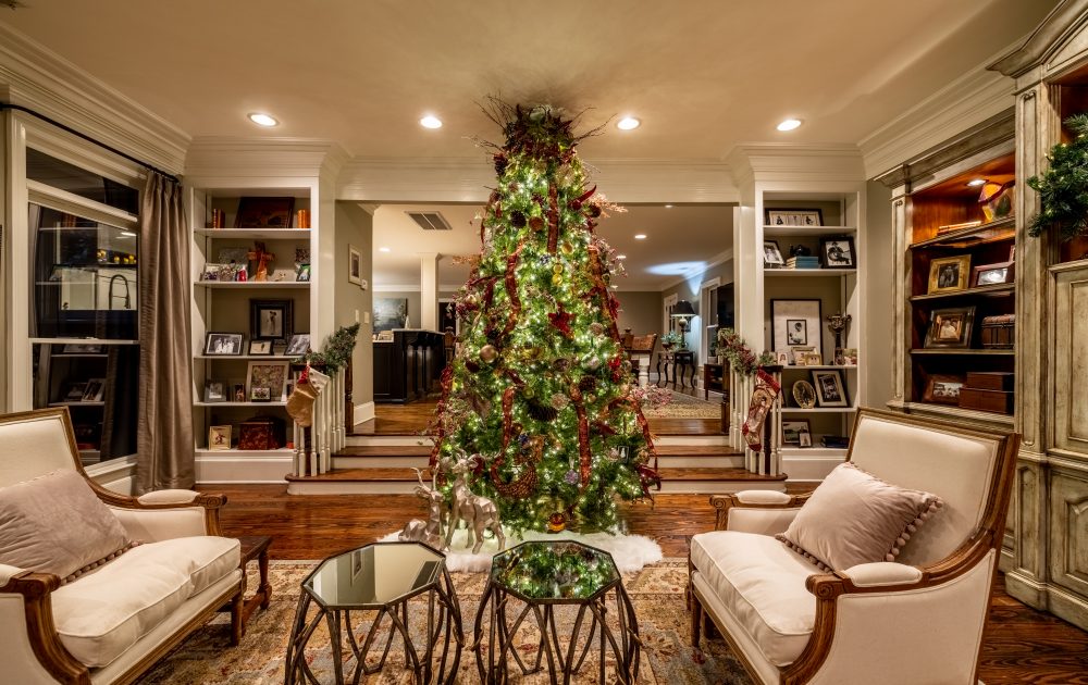 Hardy Home: Building Christmas Memories with Comfort and Joy
